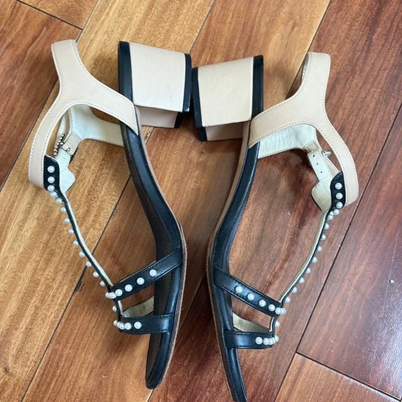 Chanel Black and Tan with pearls Women's Sandals - Picture 3 of 12